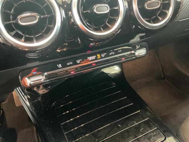 MERCEDES-BENZ CLA-Klasse CLA 180 Shooting Brake