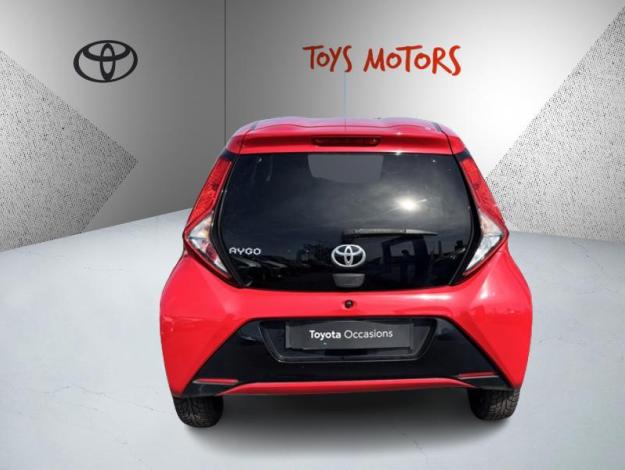 TOYOTA Aygo 1.0 72 ch  x-play x-app  1.0 72 ch 