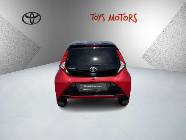 TOYOTA Aygo 1.0 VVT-i x-clusiv   