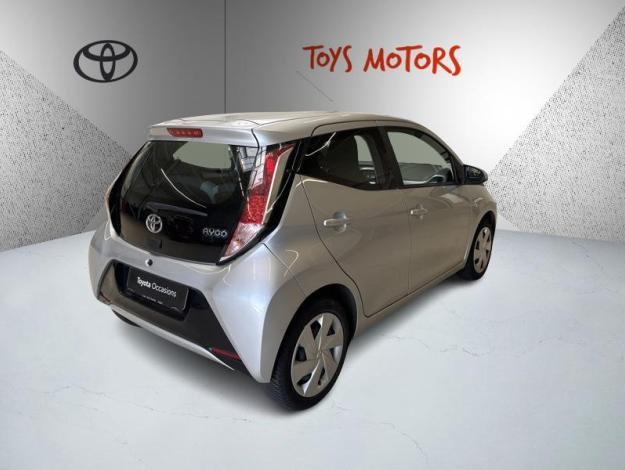 TOYOTA Aygo 1.0 VVT-i x-play  