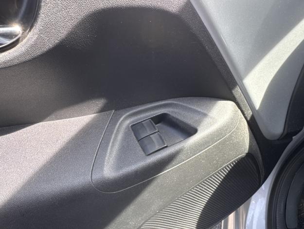 TOYOTA Aygo 1.0 VVT-i x-play  