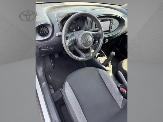 TOYOTA Aygo X 1.0 VVT-i 72 Active Business  