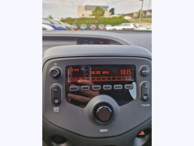 TOYOTA Aygo 1.0 VVT-i x-black  1.0 72 ch 