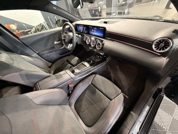 MERCEDES-BENZ Classe A 200 d AMG Line  Classe A 200 d AMG Line