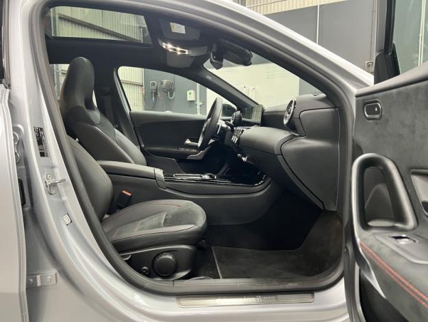 MERCEDES-BENZ A-Klasse A 180