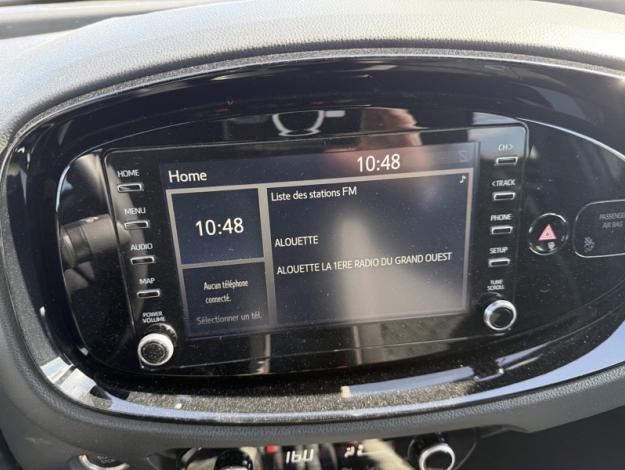 TOYOTA Aygo X 1.0 VVT-i 72 Design  S-CVT ZEN 
