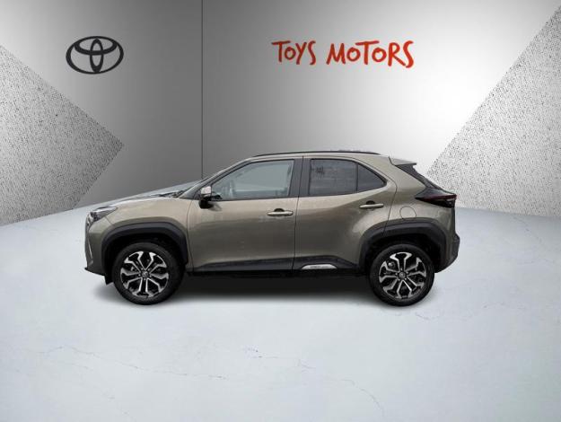 TOYOTA Yaris Cross Hybrid 2WD Design   