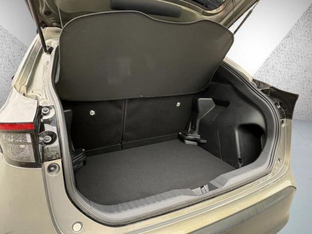 TOYOTA Yaris Cross Hybrid 2WD Design   