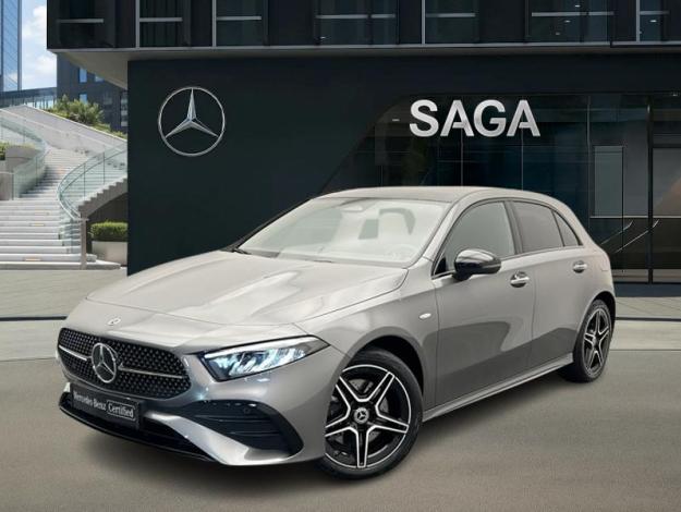 MERCEDES-BENZ A 250 e AMG Pack Night   