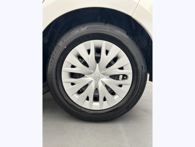 TOYOTA Yaris 116h Dynamic Business   