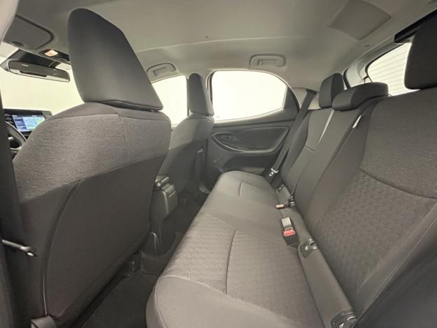 TOYOTA Yaris 116h Dynamic Business   