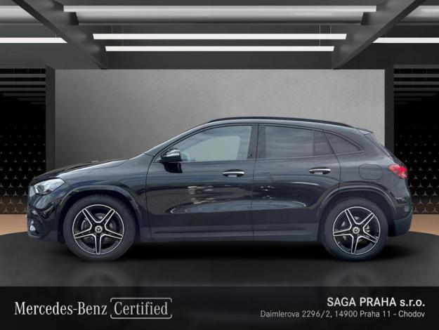 MERCEDES-BENZ GLA 200 d AMG Night (2/21)