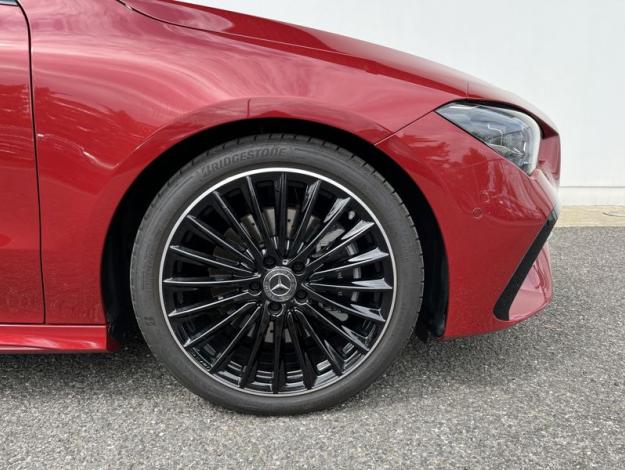 MERCEDES-BENZ CLA-Třída CLA 200 d Shooting Brake AMG Night (9/21)