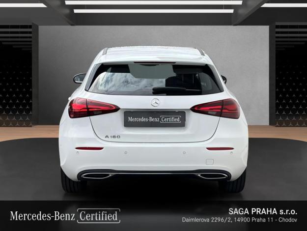 MERCEDES-BENZ A-Třída A 180 Progressive Edition (4/20)