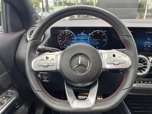 MERCEDES-BENZ EQA 250+ AMG Line  