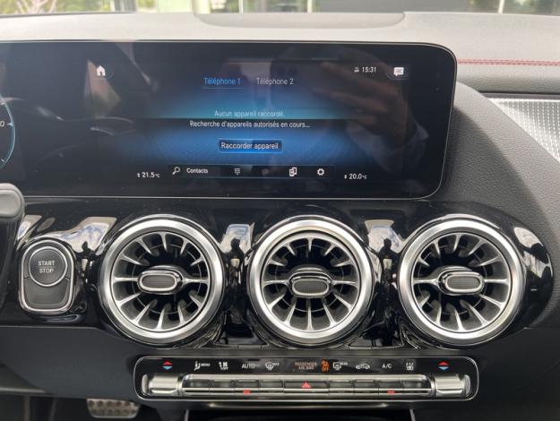 MERCEDES-BENZ EQA 250+ AMG Line  