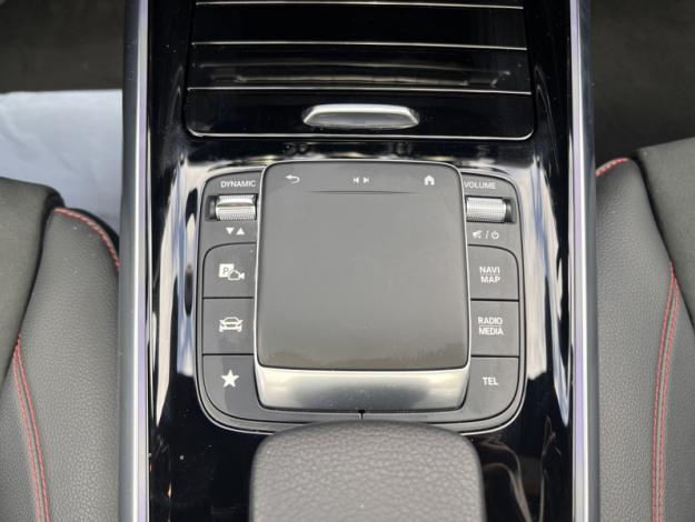 MERCEDES-BENZ EQA 250+ AMG Line  