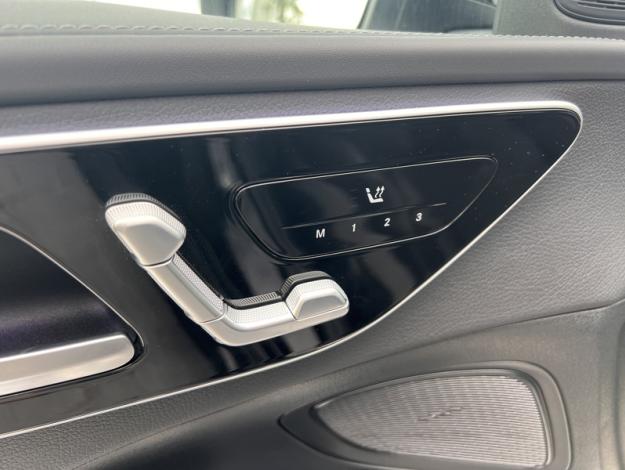 MERCEDES-BENZ Classe C Berline Classe C 300 e Hybrid EQ Berline AMG Line  