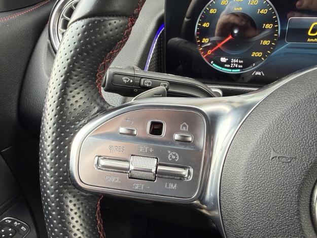 MERCEDES-BENZ EQB 350 4MATIC AMG Line  