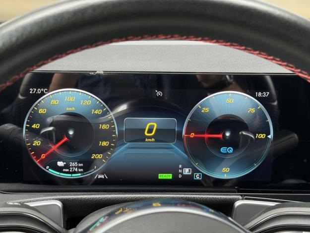 MERCEDES-BENZ EQB 350 4MATIC AMG Line  