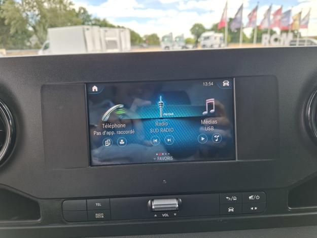 MERCEDES-BENZ Sprinter 519 CDI Standard V6  