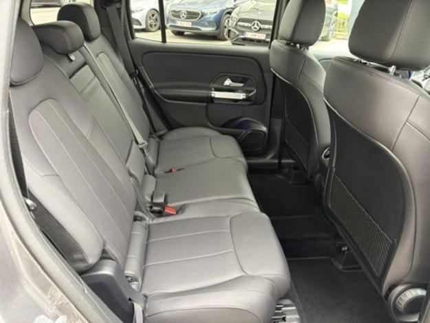 MERCEDES-BENZ GLB 180 d Luxury Line 7 places pack Night  