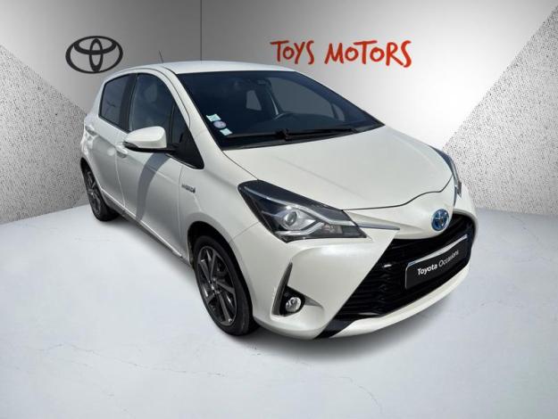 TOYOTA Yaris 100h Chic  