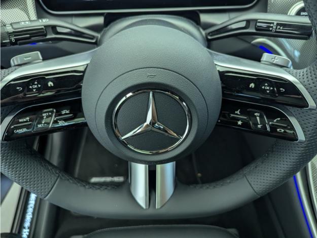 MERCEDES-BENZ GLC Coupé GLC 300 de Hybrid EQ 4MATIC Coupé AMG Line +  GLC 300 d e Hybrid EQ 4MATIC Coupé AMG Line +