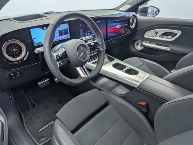 MERCEDES-BENZ CLA Shooting Brake CLA 250+ Shooting Brake avec technologie EQ AMG Line  CLA 250+ Shooting Brake avec technologie EQ AMG Line