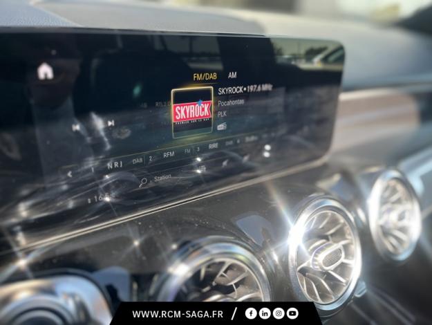 MERCEDES-BENZ GLB 200 d AMG Line  
