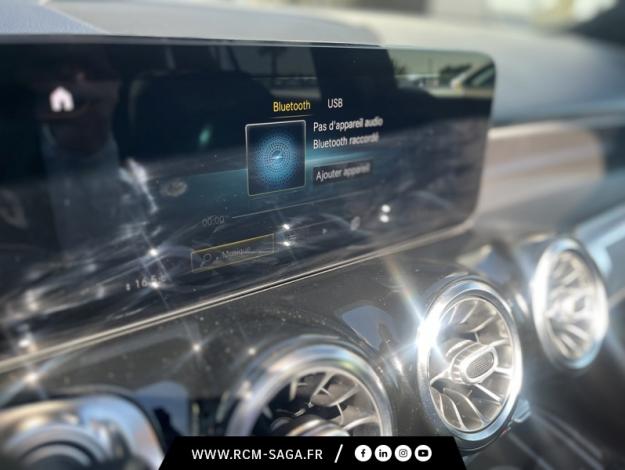 MERCEDES-BENZ GLB 200 d AMG Line  