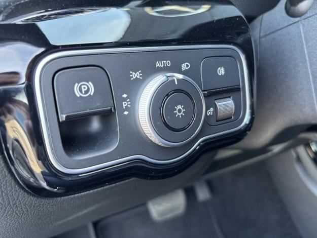 MERCEDES-BENZ Classe A 250 e Hybrid EQ Berline Business Line  Classe A 250 e Hybrid EQ Berline Business Line