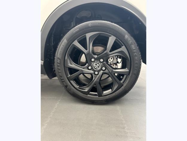 TOYOTA C-HR 1.8 HYBRIDE 122 GRAPHIC  C HR HYBRIDE HYBRIDE GRAPHIC PREMIUM RC18