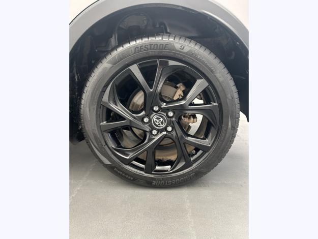 TOYOTA C-HR 1.8 HYBRIDE 122 GRAPHIC  