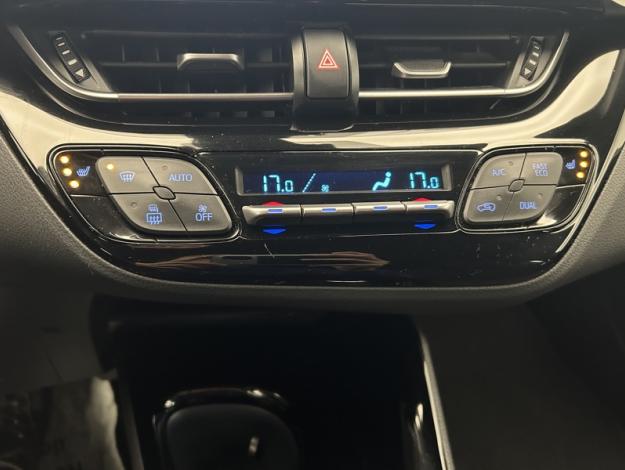 TOYOTA C-HR 1.8 HYBRIDE 122 GRAPHIC  