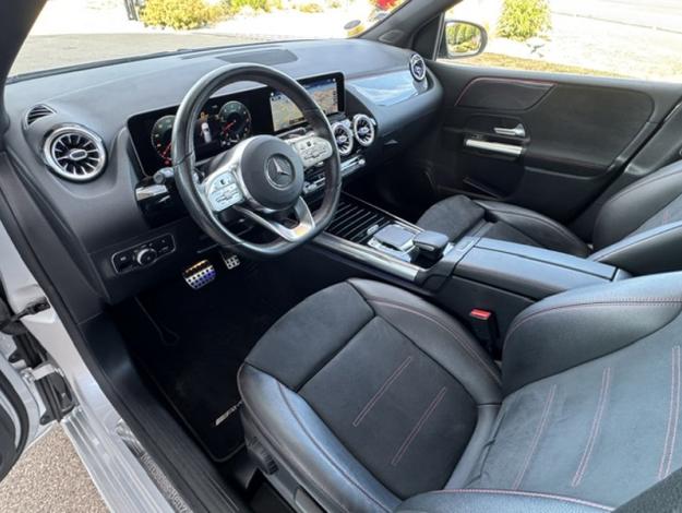 MERCEDES-BENZ Classe B 200 AMG Line Edition  