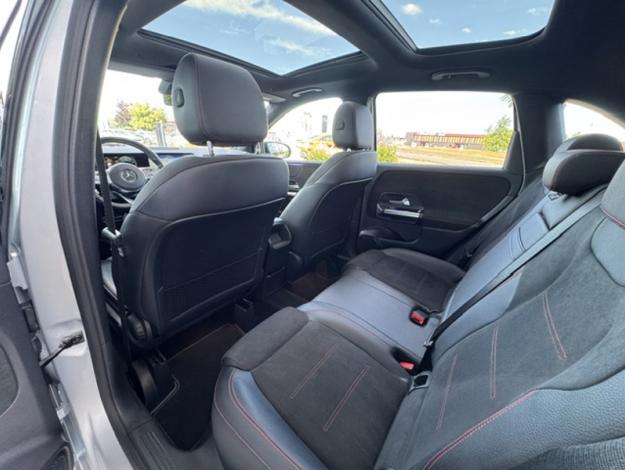 MERCEDES-BENZ Classe B 200 AMG Line Edition  