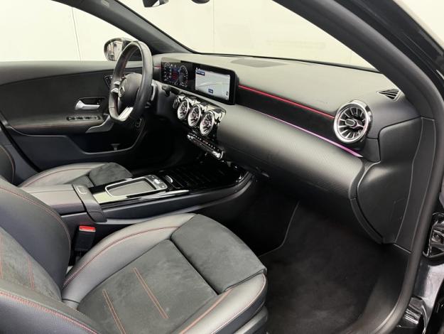 MERCEDES-BENZ Classe A 250 e Hybrid EQ AMG Line  
