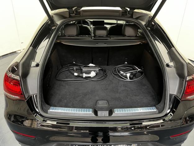 MERCEDES-BENZ GLC Coupé GLC 300de 4MATIC Coupé AMG Line  