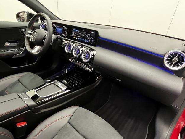 MERCEDES-BENZ Classe A 250 e AMG Line  