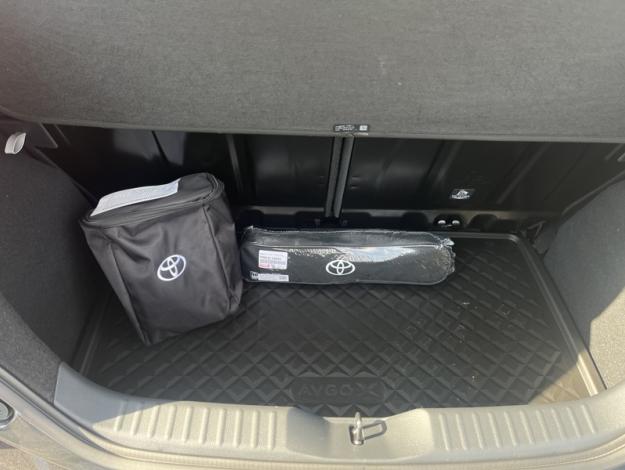 TOYOTA Aygo X Hybride 116h Graphic  AYGO X 116H GRAPHIC ZEN RADAR