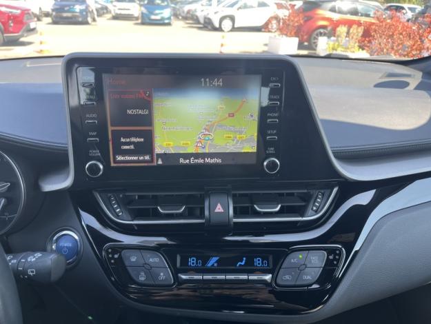 TOYOTA C-HR 184h Dynamic Business Beyond  
