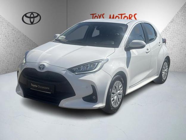 TOYOTA Yaris 116h Dynamic Business   