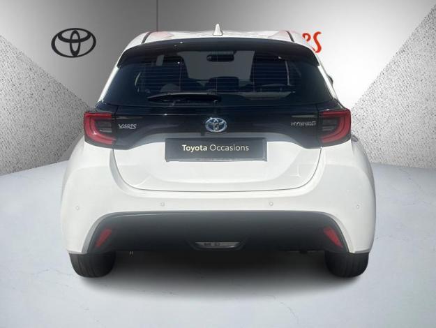 TOYOTA Yaris 116h Dynamic Business   