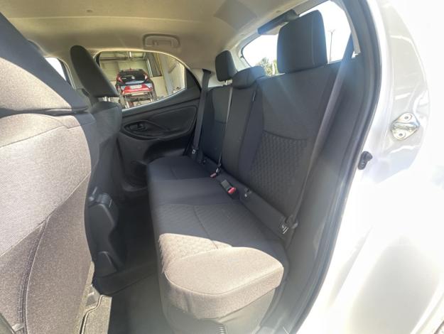 TOYOTA Yaris 116h Dynamic Business   