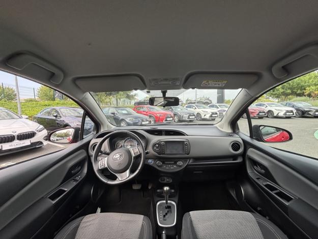 TOYOTA Yaris 1.5 100 h France  