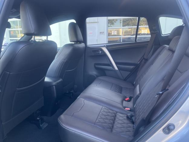 TOYOTA RAV4 AWD EXCLUSIVE  