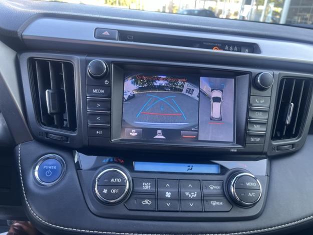 TOYOTA RAV4 AWD EXCLUSIVE  