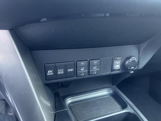 TOYOTA RAV4 AWD EXCLUSIVE  