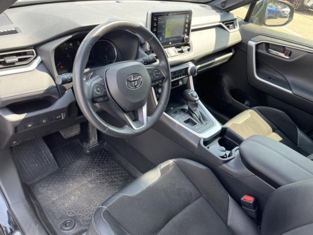 TOYOTA RAV4 218h Black Edition  